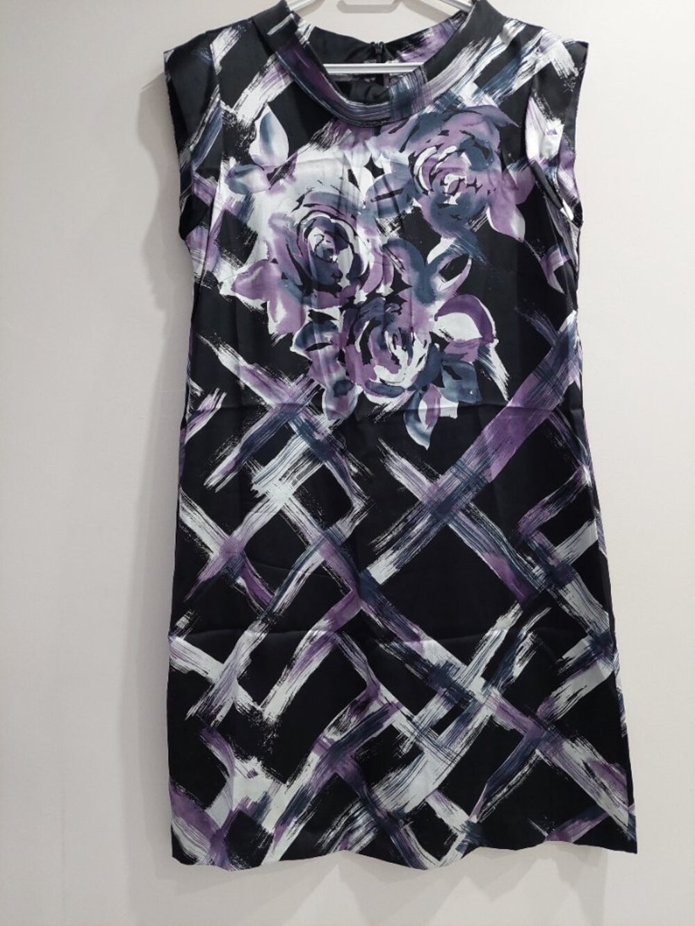 Planet  Sleeveless Shift Dress Size 12/EU 40 100% Silk Purple Floral Mock Neck